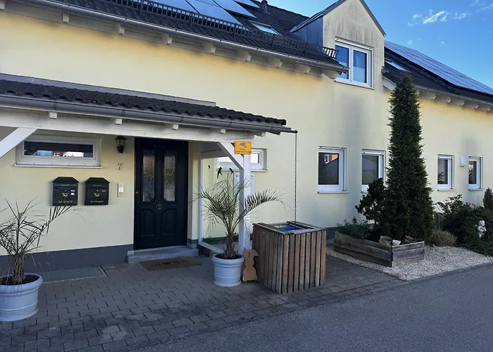Idyllisches Mit 2 Schlafzimmer Apartament